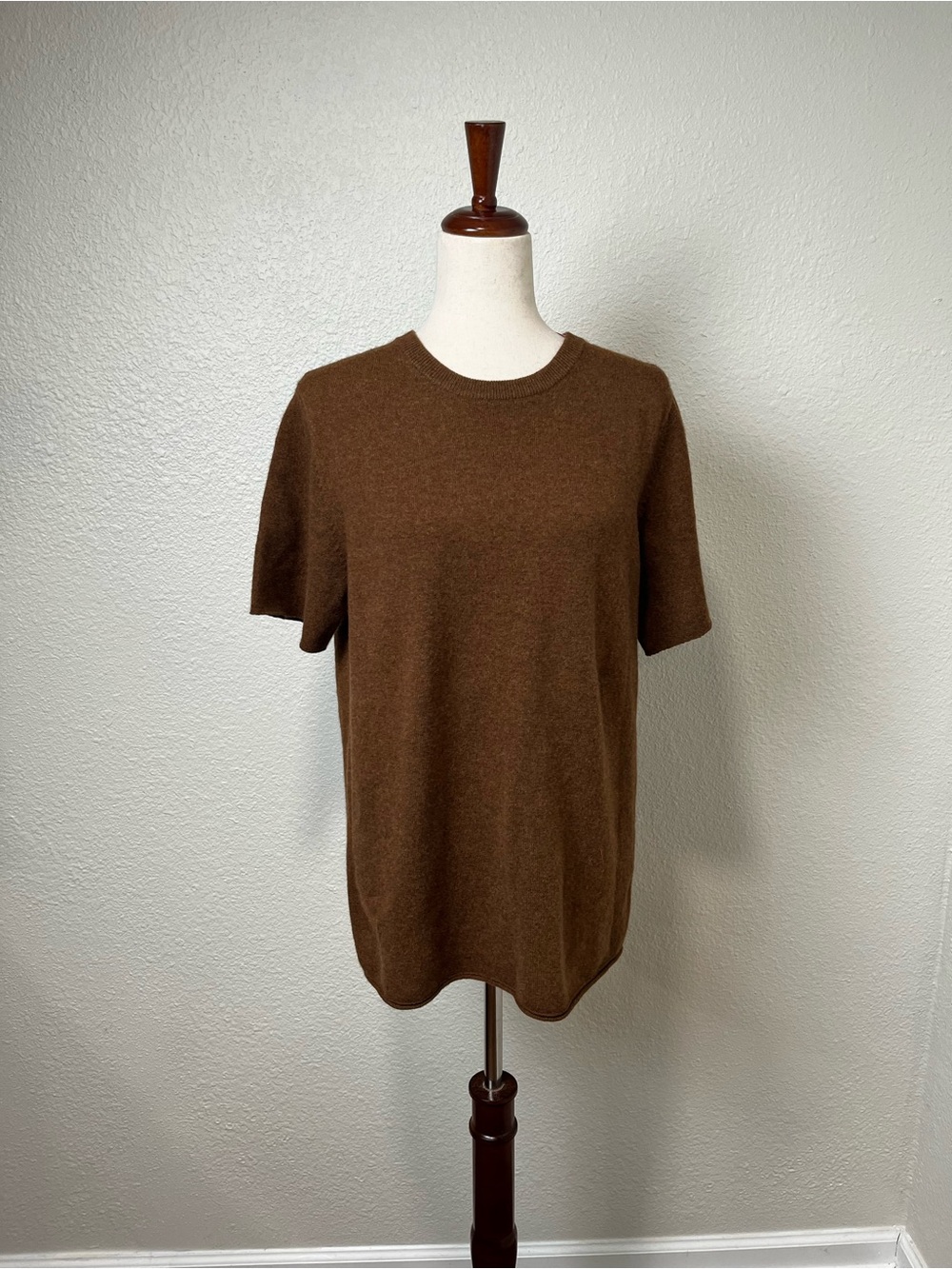 Extreme Cashmere Brown Short Sleeve Sweater One Size